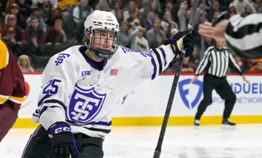 This Week in CCHA Hockey: Finding ways to adjust, focused St. Thomas riding four-game win streak since 2025 arrived - College Hockey