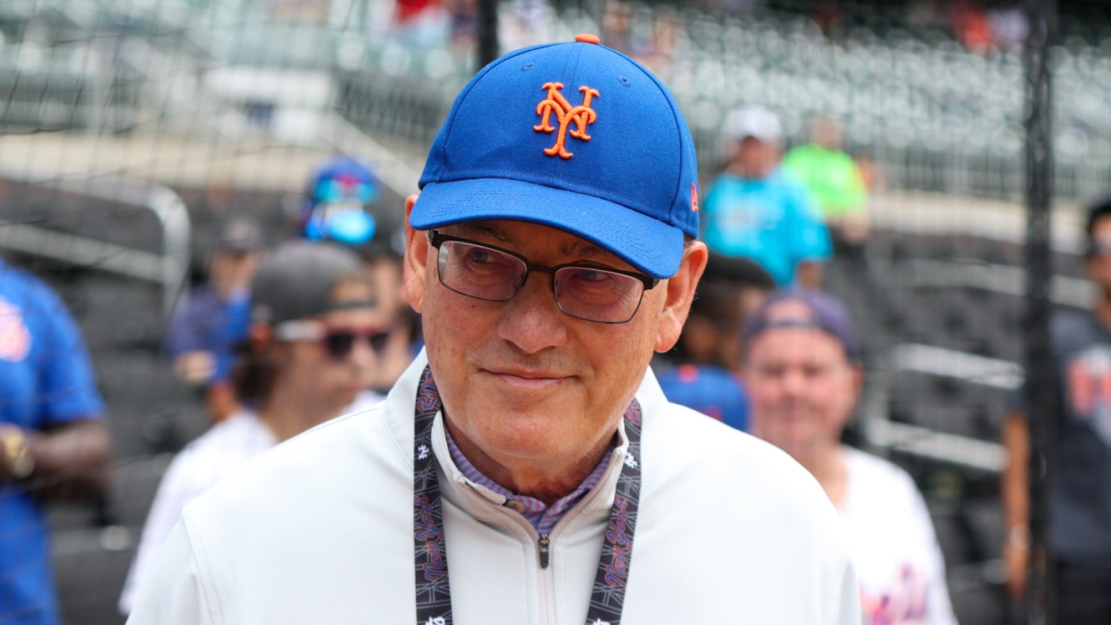 Is Mets owner comfortable with GM's approach with Pete Alonso?