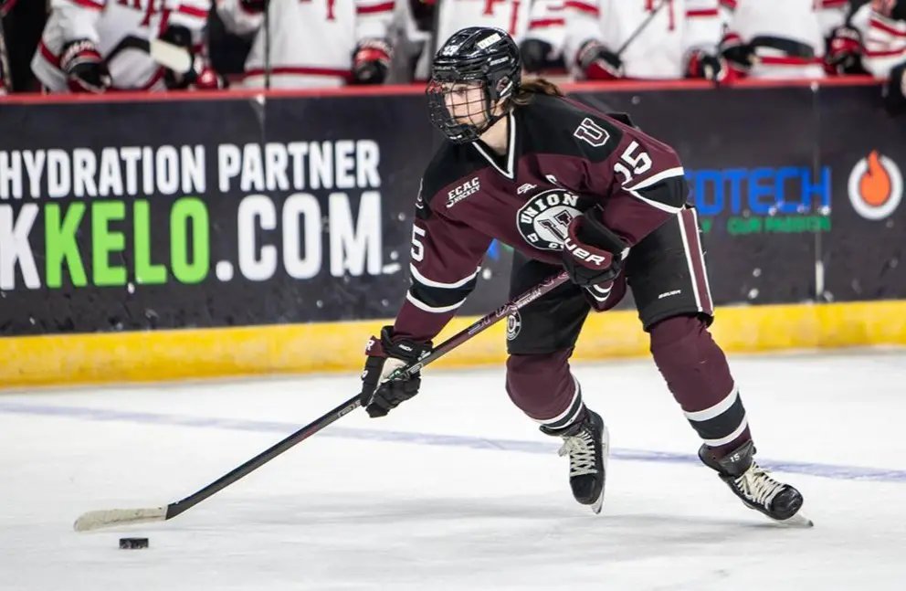 Union women's hockey standout Friday tabbed winner of 2025 ECAC Hockey Mandi Schwartz Scholar-Athlete of the Year - College Hockey