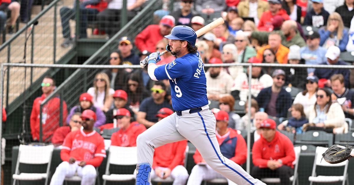 Five winners and six losers in the Royals’ 9-5 win over the Rangers