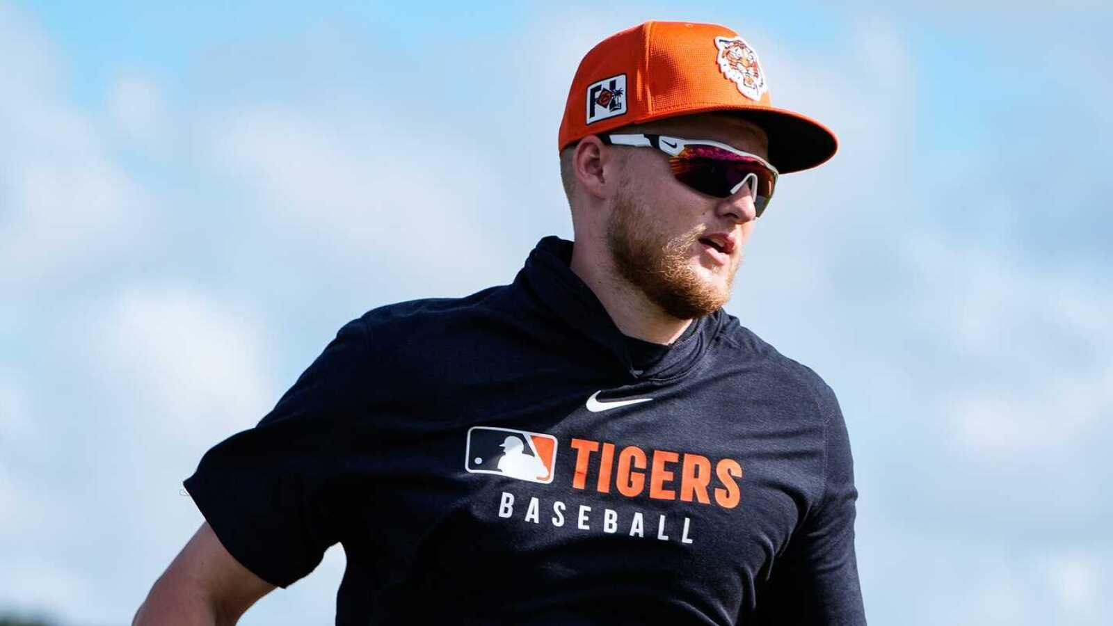 Tigers center fielder dealing with another injury