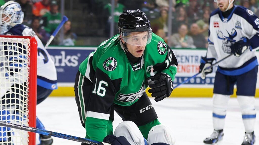 McKenzie geared up for another Calder Cup run | TheAHL.com