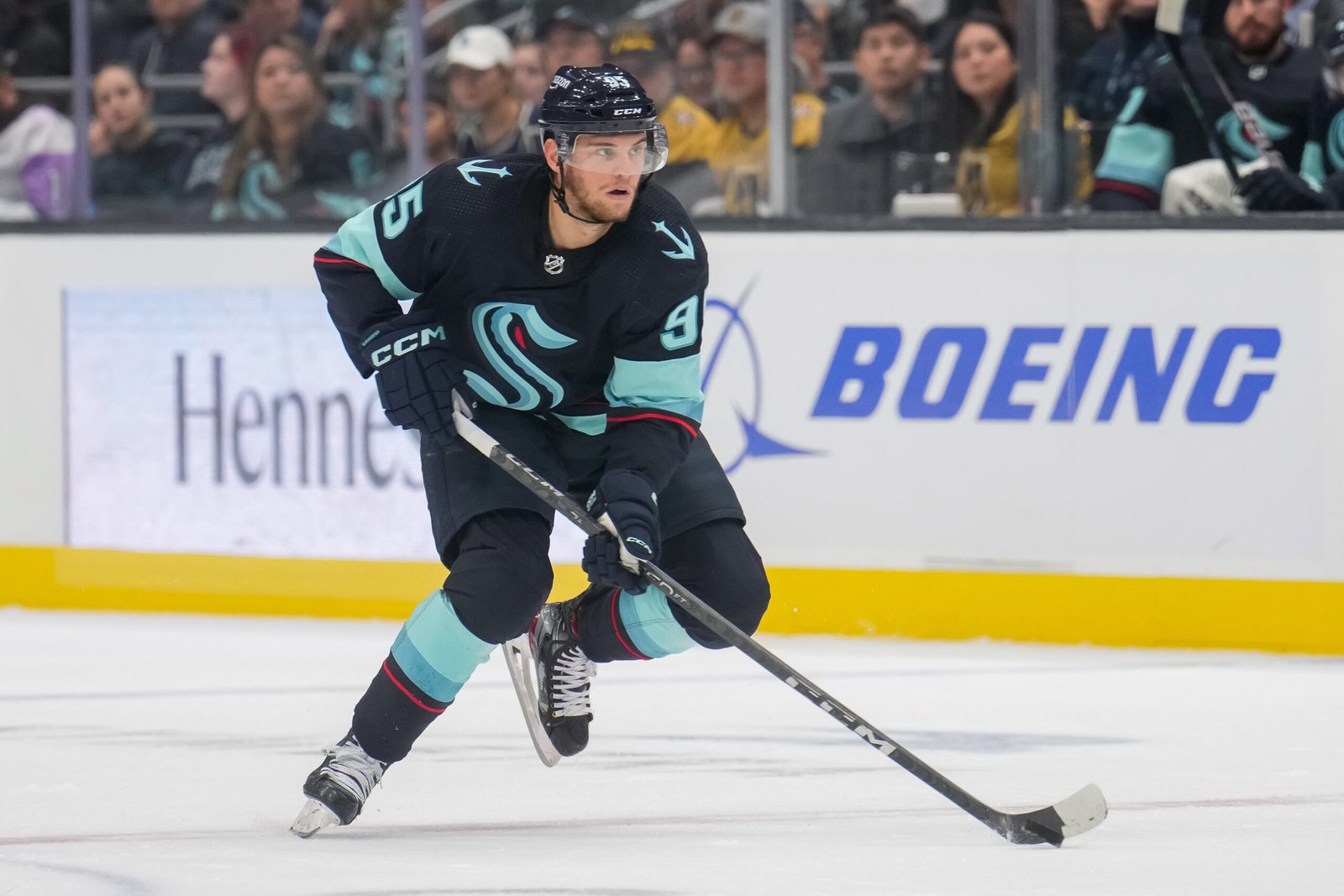 Blackhawks News & Rumors: Donato, Toews, Kane, Burakovski, Brodie - The Hockey Writers - Chicago Blackhawks