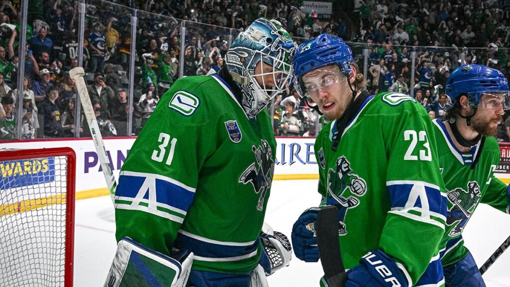 Lekkerimäki pots pair to give Canucks 3-1 series lead | TheAHL.com