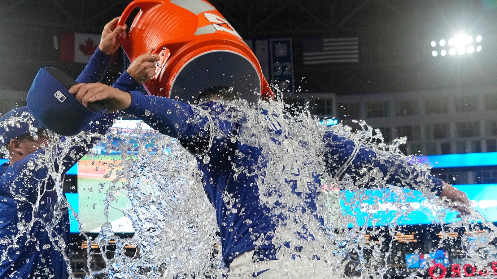 Blue Jays' sweep of Yanks shows they mean business in AL East
