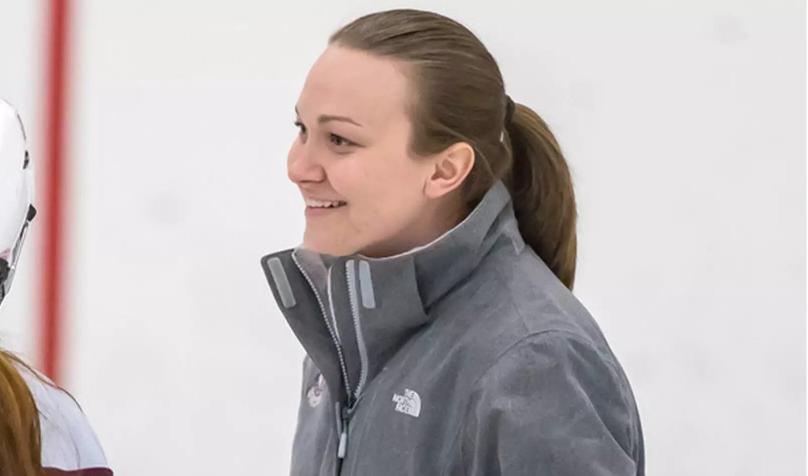 Former Augsburg assistant, Minnesota hockey ops director Holmes named new assistant for St. Olaf women's hockey team - College Hockey