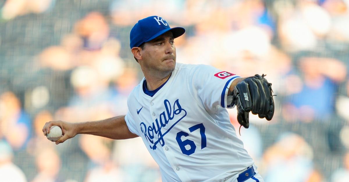 Royals sign Seth Lugo to a two-year, $46 million contract extension.