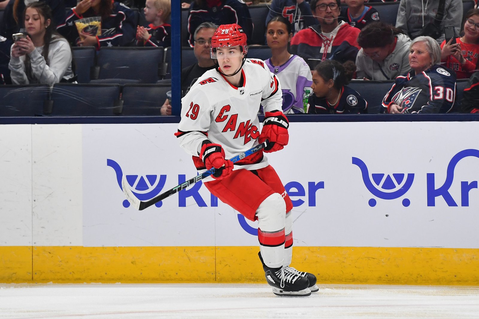 Nadeau's 2 Goals Lead Way in Hurricanes' 4-2 Win Over Predators - The Hockey Writers - NHL News
