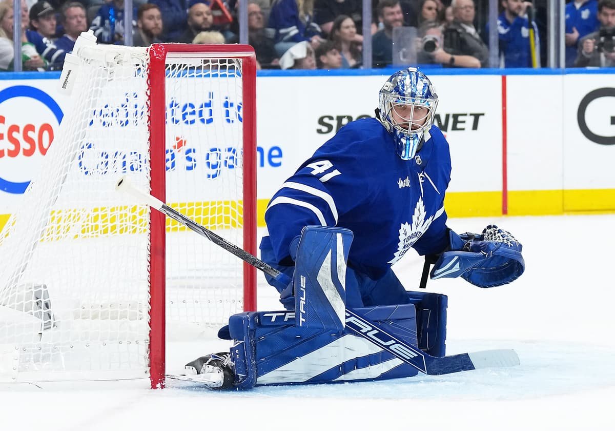 Maple Leafs legend Darryl Sittler thrilled with Stolarz contract extension