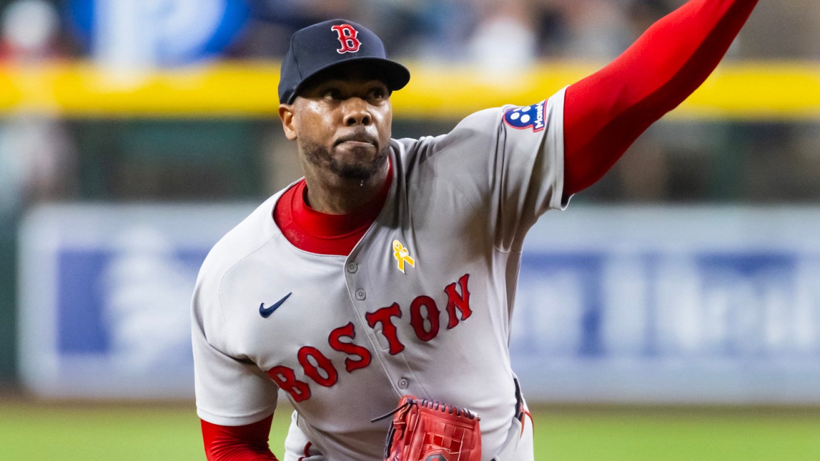 Aroldis Chapman accomplishes another rare feat