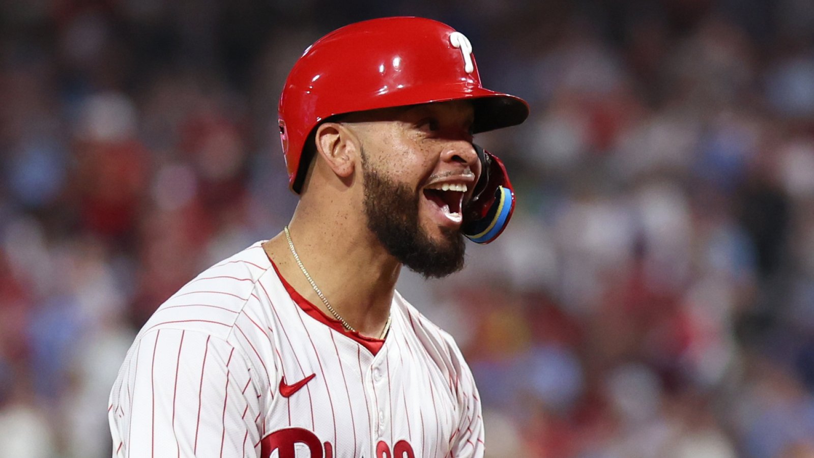 Phillies mash their way to a historic win over Marlins