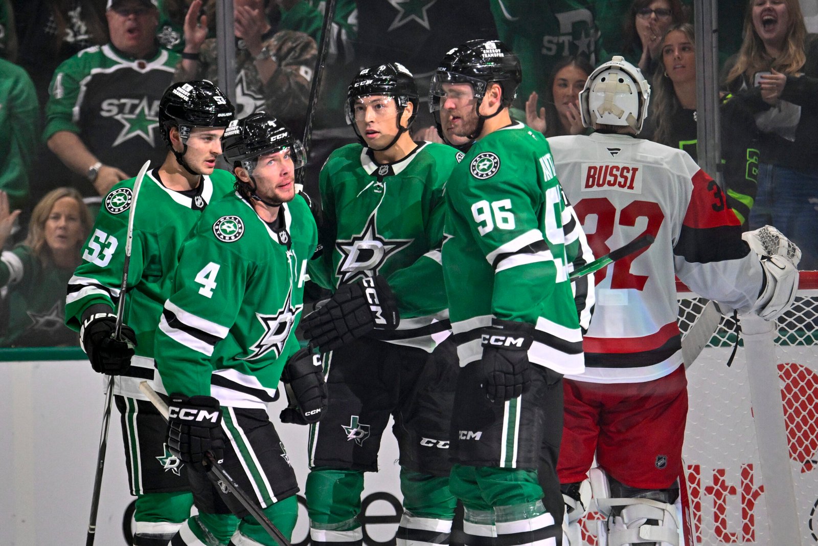 Stars Snap 4-Game Skid with 3-2 Win Over Hurricanes - The Hockey Writers - Dallas Stars