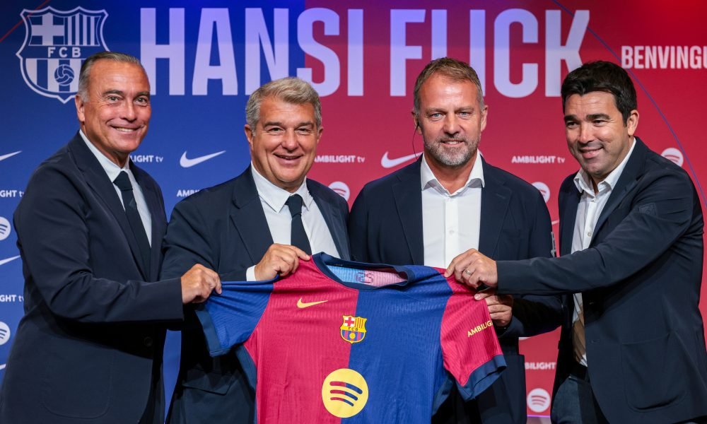 Hansi Flick with Joan Laporta, Rafa Yuste, and Deco of Barcelona