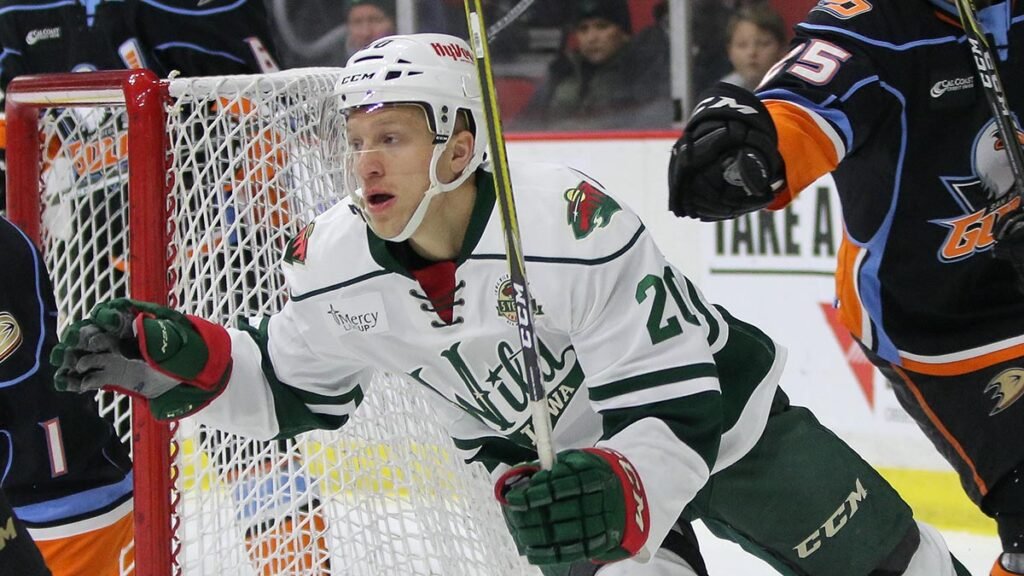 Mayhew returns to Wild | TheAHL.com