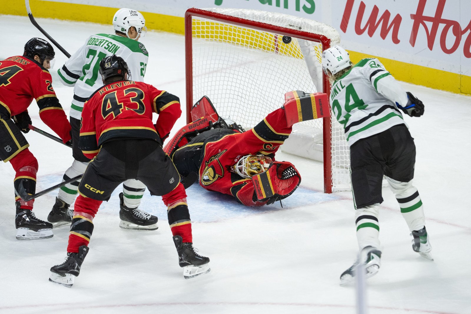 Robertson Has 3-Point Night, Stars Defeat Senators 3-2 in OT - The Hockey Writers - NHL News